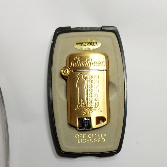 The Intimidator Dale Earnhardt NASCAR Brass Commemorate Torch Lighter - Picture 5 of 11